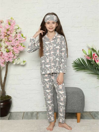 Kız Çocuk Gri Tavşan Desenli Uzun Kollu Pijama Takımı. Göz Bandı Dahildir.