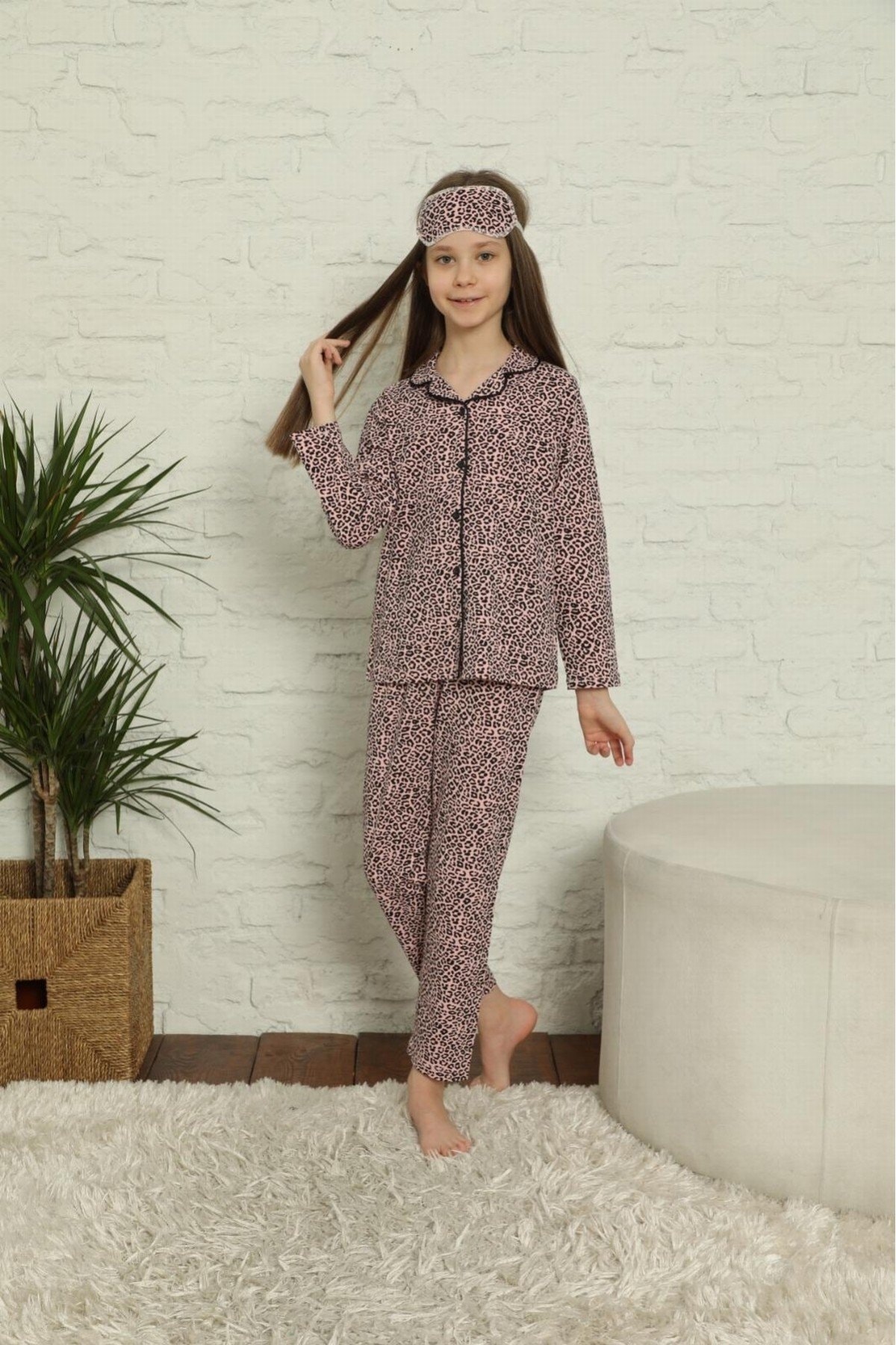 Kız Çocuk Pembe Leopar Desenli Pijama Takımı Uyku Bandı