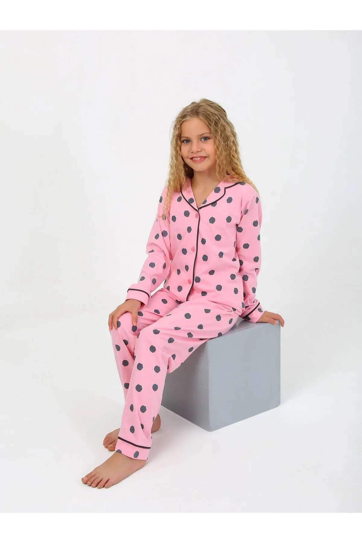 Kız Çocuk Uzun Kollu %100 Pamuklu Düğmeli Koyu Pembe Puanlı Pijama Takımı